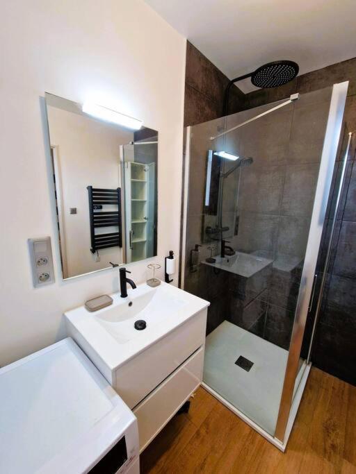 Le Bellay ¤ 2 Chambres ¤ Cour ¤10 Mins Centre¤ Amiens Esterno foto